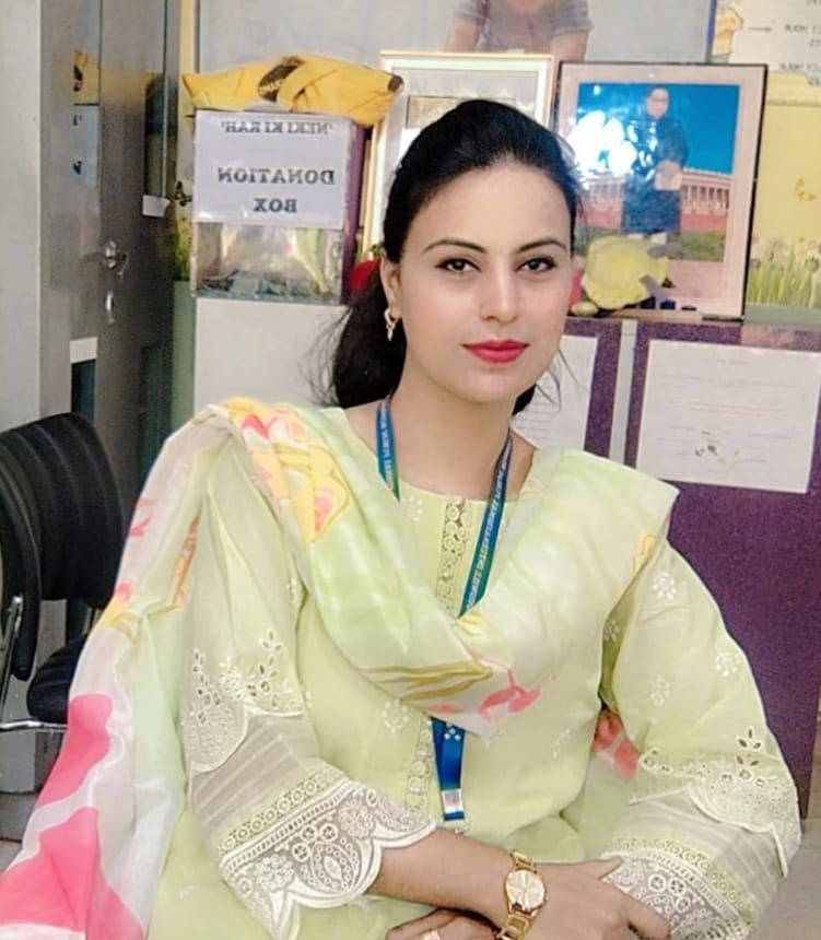PARVEENA SHEIKH - Kidzee Kishtwar Staff